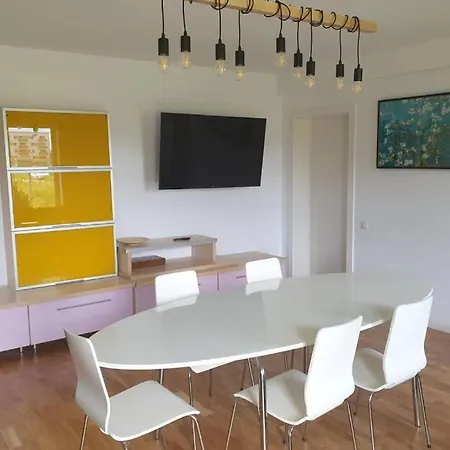 Garden Leisure Apartment Brasov
